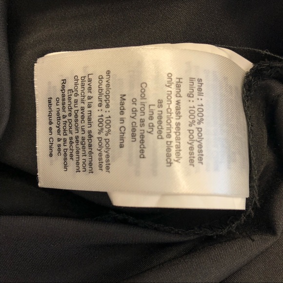 David’s Bridal floor-length chiffon strapless bridesmaid dress, black, size 4 - Picture 9 of 9